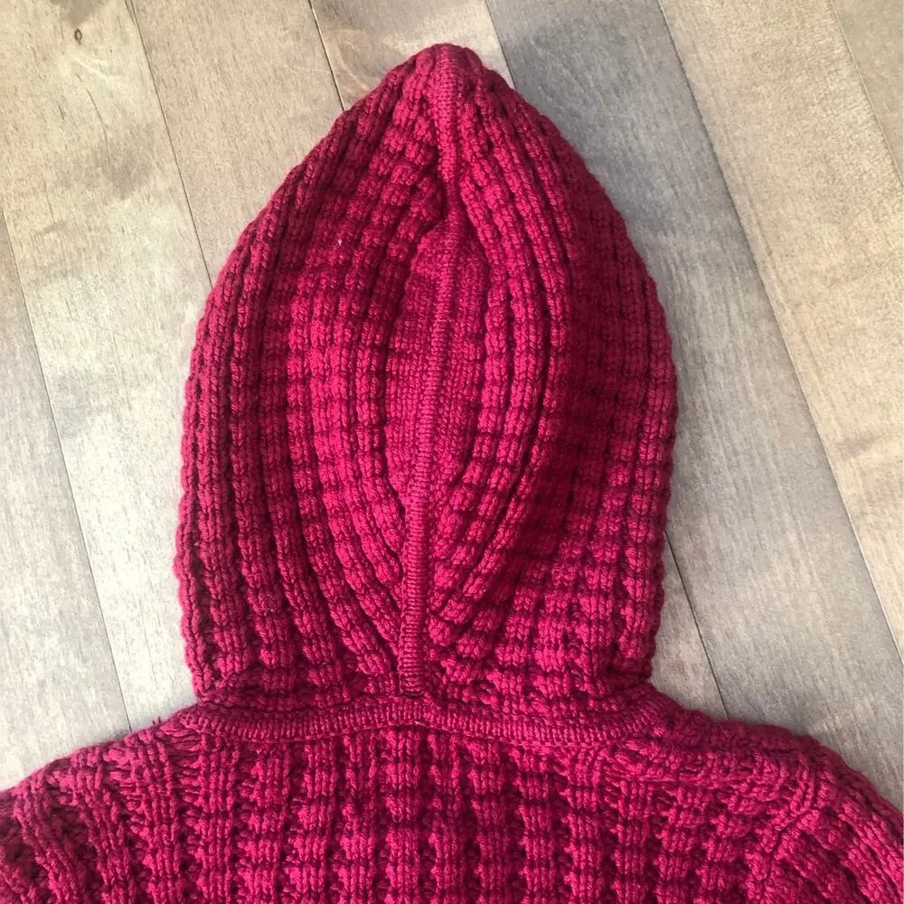 Gap Kids Red Knit Sweater Cardigan Hooded size small 6-7 years